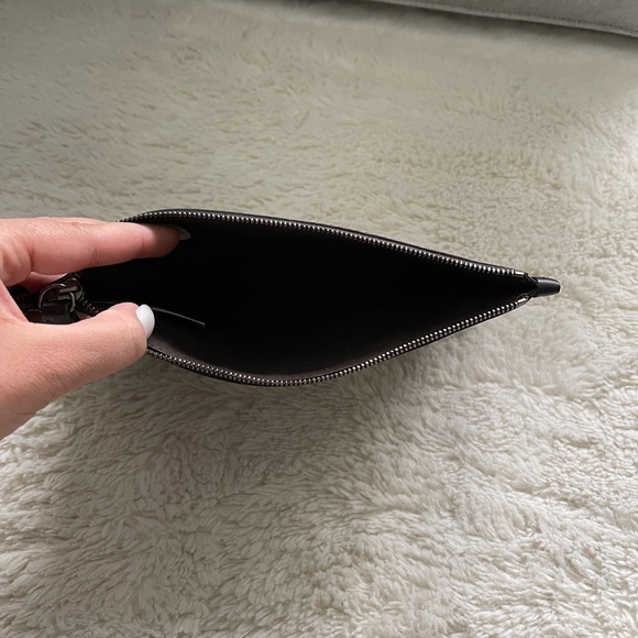 Burberry Canterbury Tote Smoked Check Coated Canvas with Pouch, NWOT - Picture 11 of 12